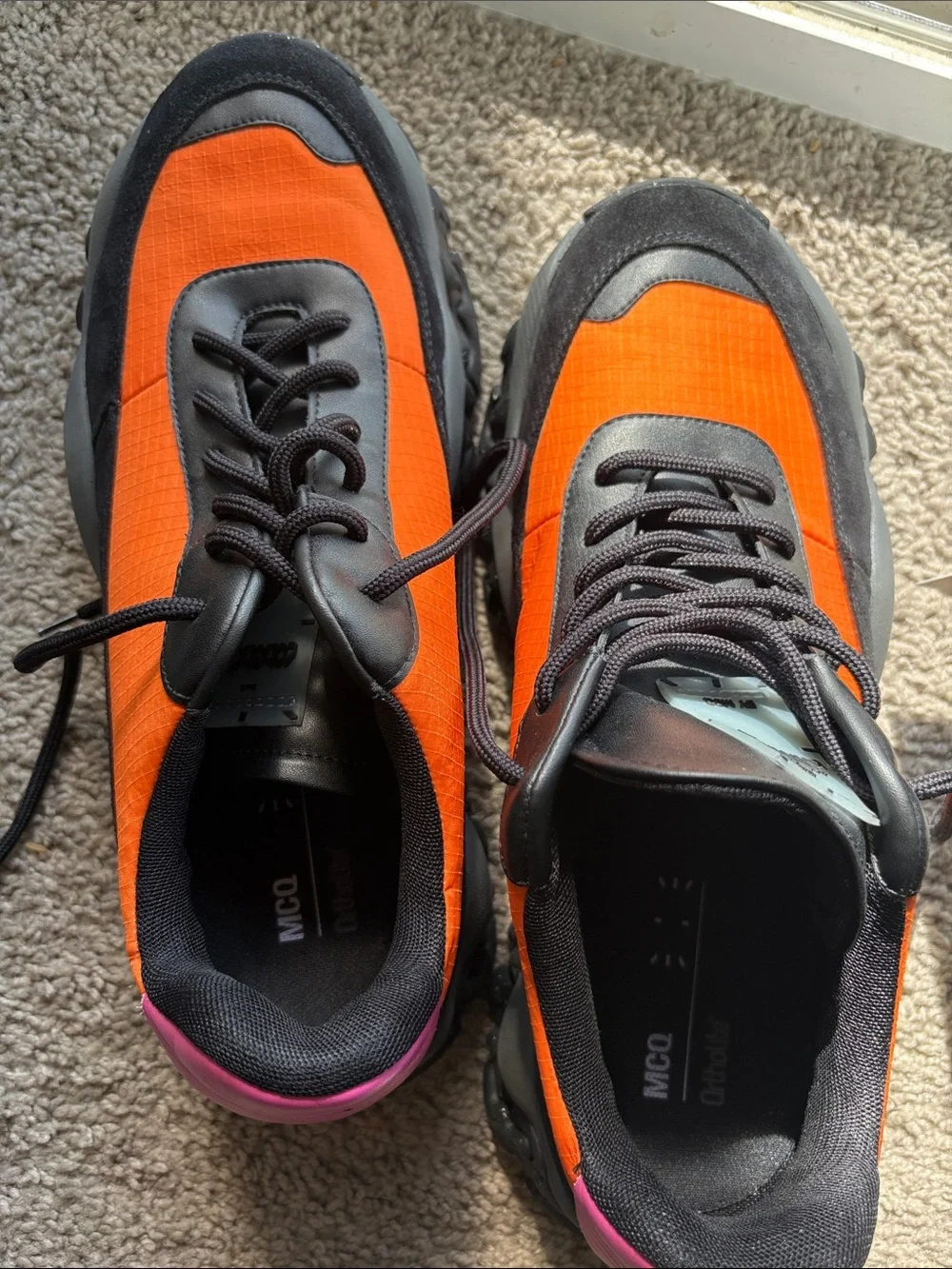 MCQ Alexander McQueen Aratana Chunky Sneakers - Orange/Black/Pink